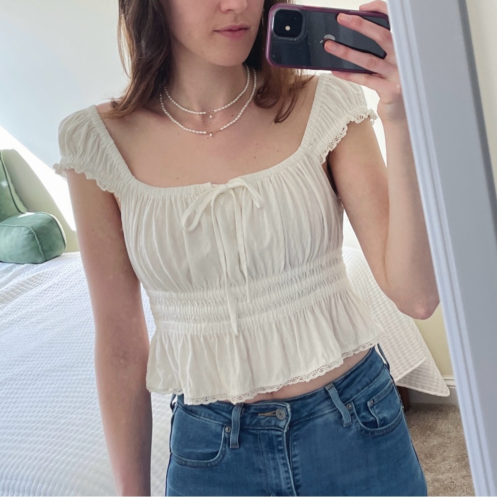 Cropped Cap Sleeve Blouse with Lace Trim